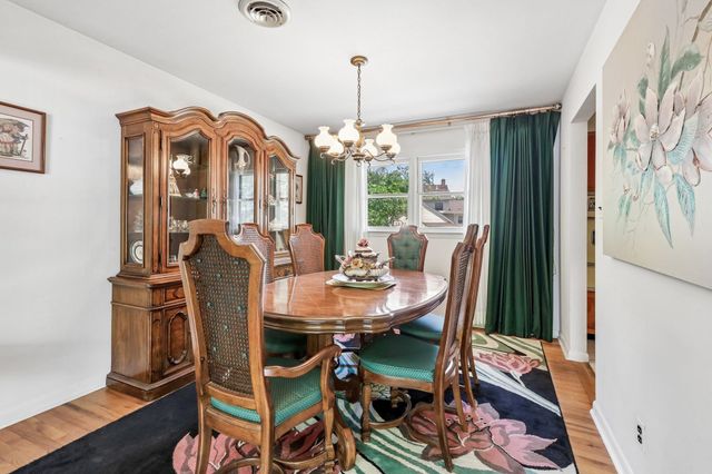 1355 RATZER RD, Wayne, NJ 07470