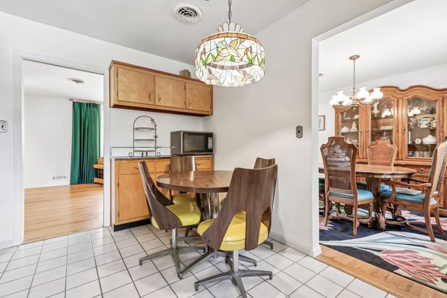 1355 RATZER RD, Wayne, NJ 07470