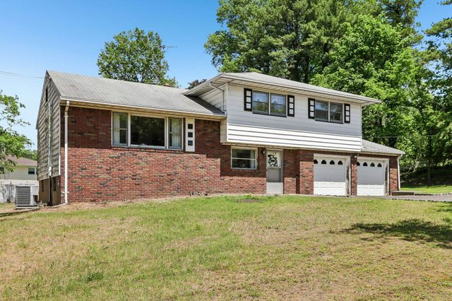 1355 RATZER RD, Wayne, NJ 07470