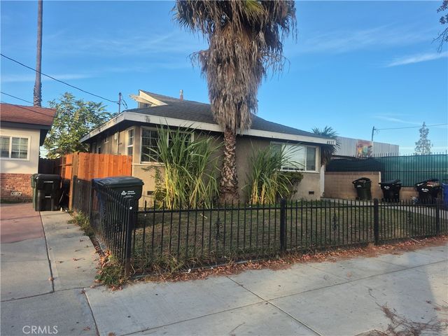 8237 Rosecrans, Paramount, CA 90723
