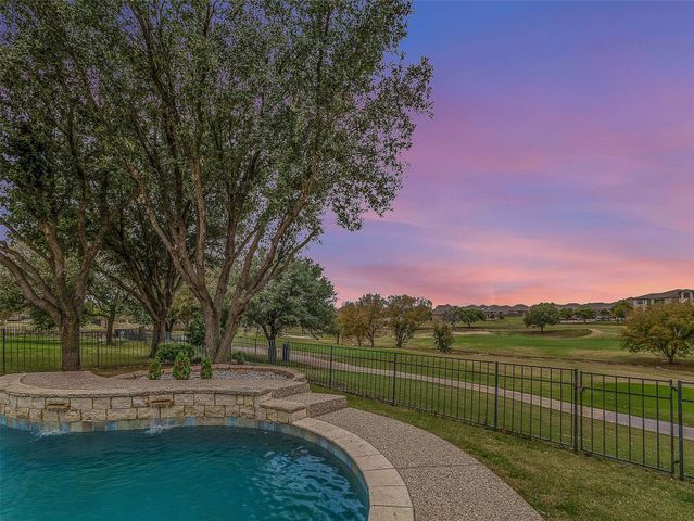 4109 Walnut Creek Court, Fort Worth, TX 76137