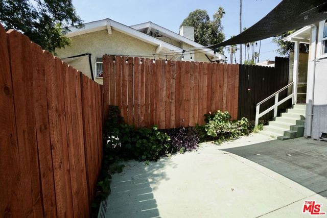 5216 Navarro Street, Los Angeles, CA 90032