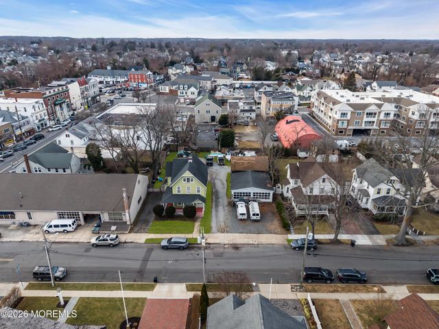 11 Pearce Avenue, Manasquan, NJ 08736