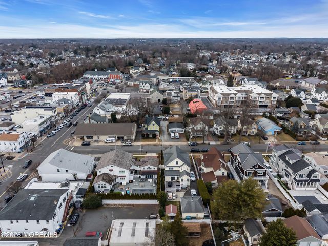 11 Pearce Avenue, Manasquan, NJ 08736