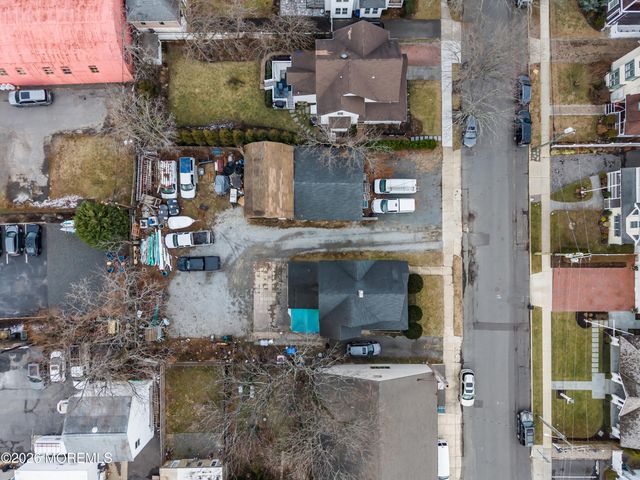 11 Pearce Avenue, Manasquan, NJ 08736