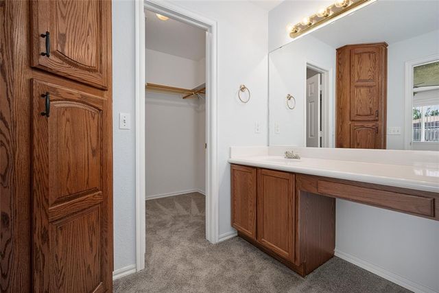 337 W Chantilly Way, Mustang, OK 73064