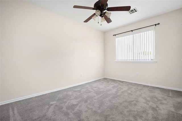 337 W Chantilly Way, Mustang, OK 73064
