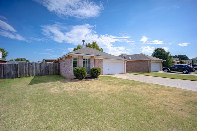 337 W Chantilly Way, Mustang, OK 73064