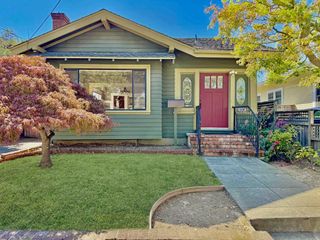 809 Bayswater Avenue, Burlingame, CA 94010