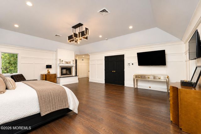5 Grand Court, Colts Neck, NJ 07722