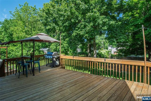 4 Hover Drive, Mount Arlington Boro, NJ 07856