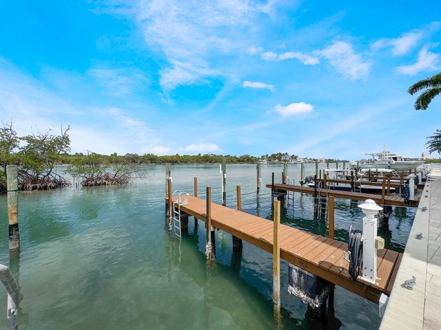 350 Beach Road 503, Tequesta, FL 33469