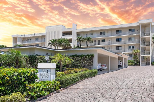 350 Beach Road 503, Tequesta, FL 33469