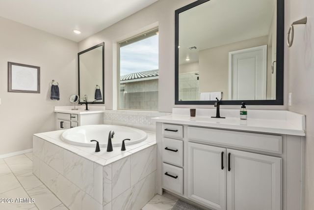 14041 W MONTE VISTA Road, Goodyear, AZ 85395