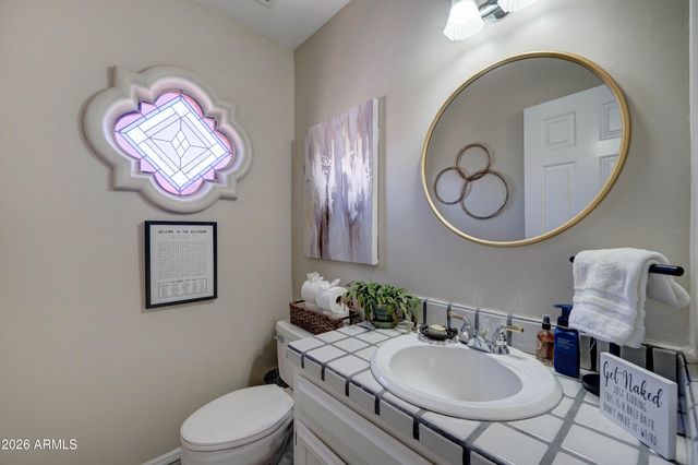 2511 E SHAW BUTTE Drive, Phoenix, AZ 85028