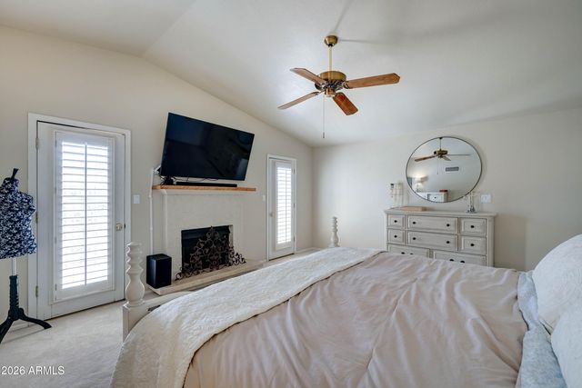 2511 E SHAW BUTTE Drive, Phoenix, AZ 85028