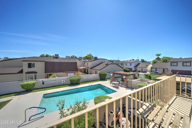 2511 E SHAW BUTTE Drive, Phoenix, AZ 85028
