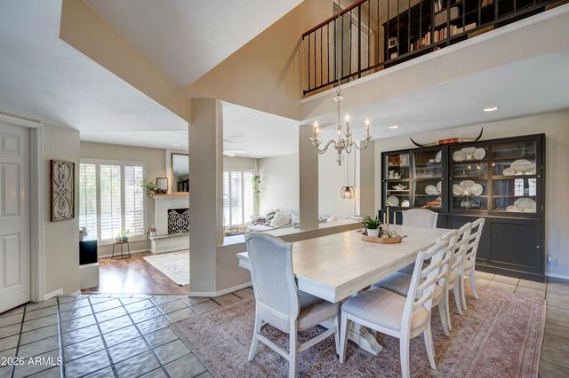 2511 E SHAW BUTTE Drive, Phoenix, AZ 85028