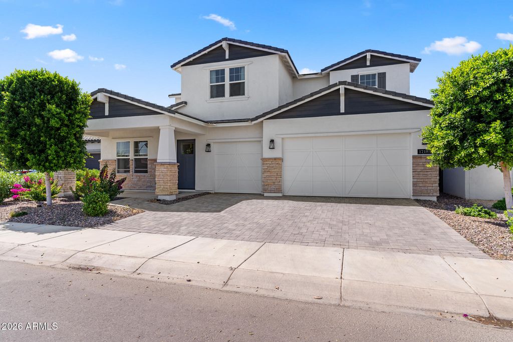 17189 W VACAVILLE Street, Surprise, AZ 85388 — photo 4