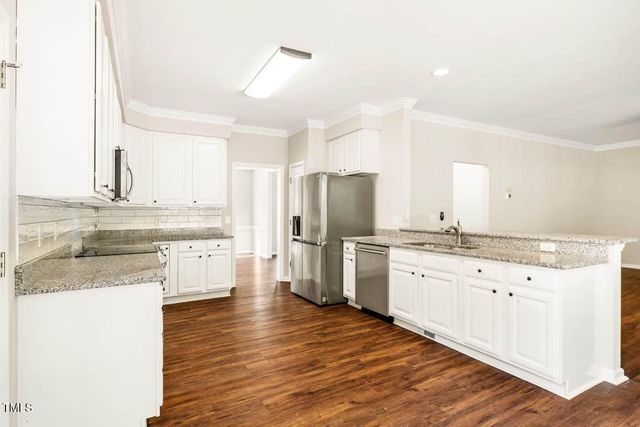 200 Worsham Drive, Chapel Hill, NC 27516