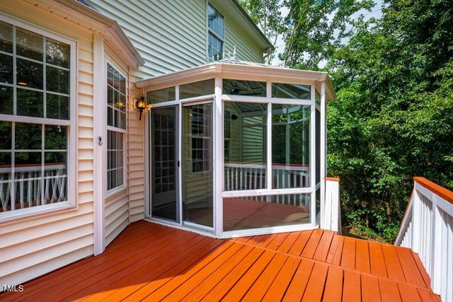 200 Worsham Drive, Chapel Hill, NC 27516