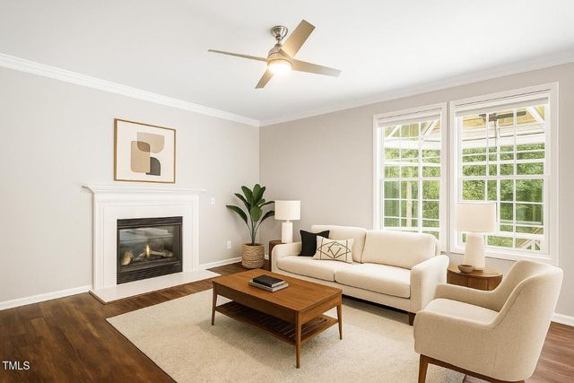 200 Worsham Drive, Chapel Hill, NC 27516