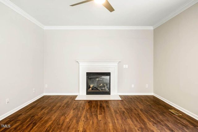 200 Worsham Drive, Chapel Hill, NC 27516