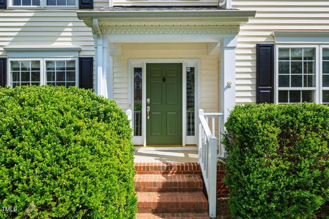 200 Worsham Drive, Chapel Hill, NC 27516