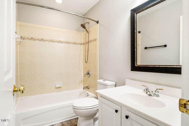 200 Worsham Drive, Chapel Hill, NC 27516