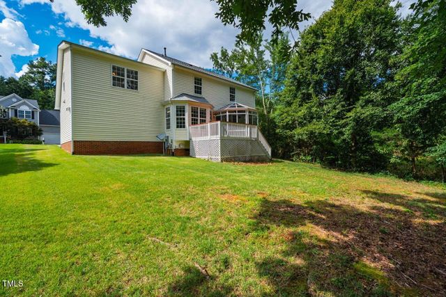 200 Worsham Drive, Chapel Hill, NC 27516