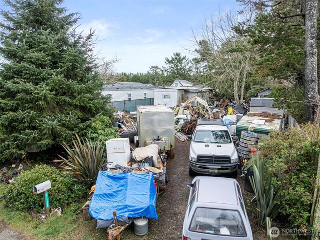 31200 North Place, Ocean Park, WA 98640