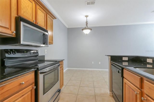 819 GRAND REGENCY POINT 101, Altamonte Springs, FL 32714