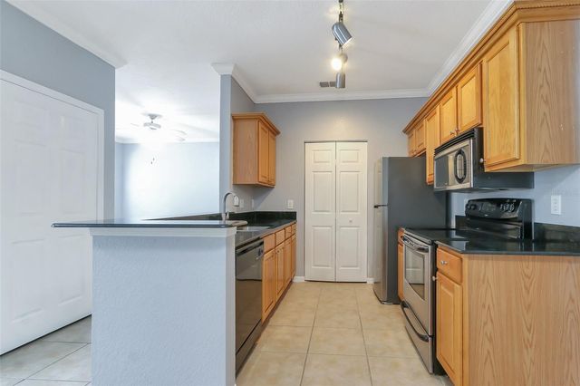 819 GRAND REGENCY POINT 101, Altamonte Springs, FL 32714