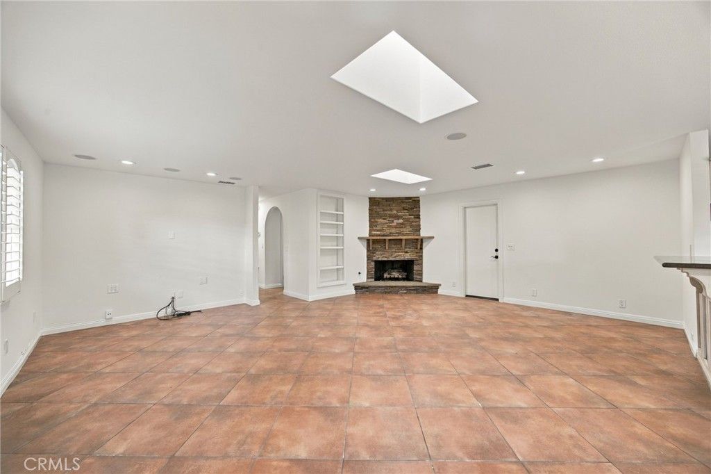 986 Post, Costa Mesa, CA 92626 — photo 4
