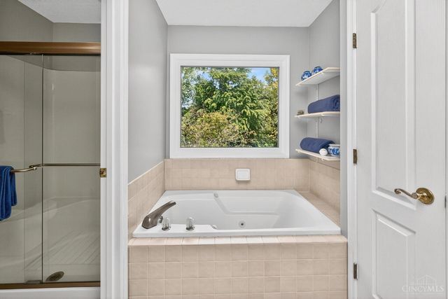 10070 Carrousel Court, Symmes Twp, OH 45140