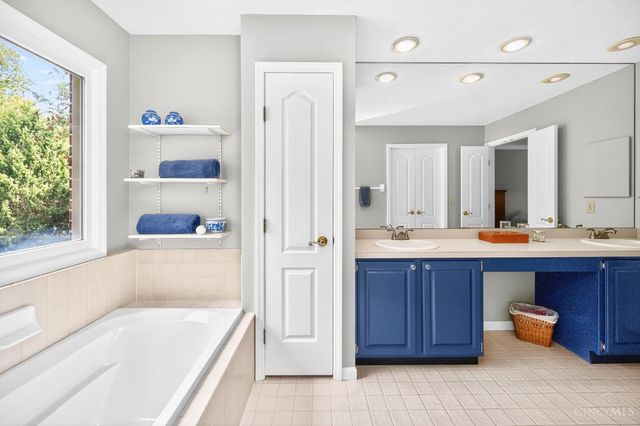 10070 Carrousel Court, Symmes Twp, OH 45140