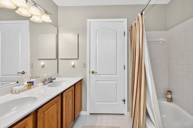 10070 Carrousel Court, Symmes Twp, OH 45140