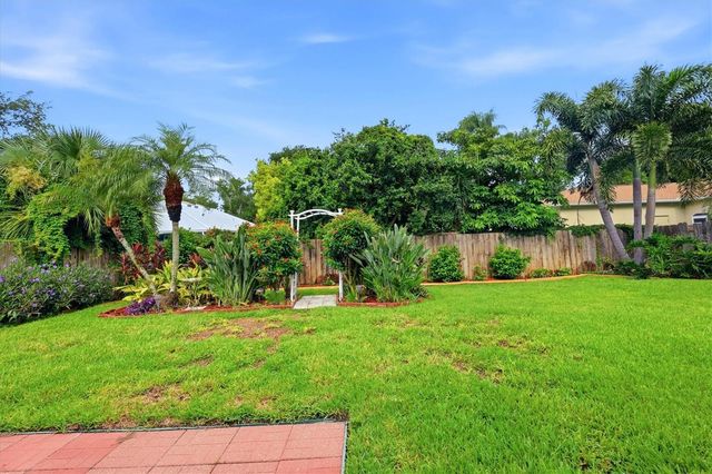 4380 IOLA DRIVE, Sarasota, FL 34231