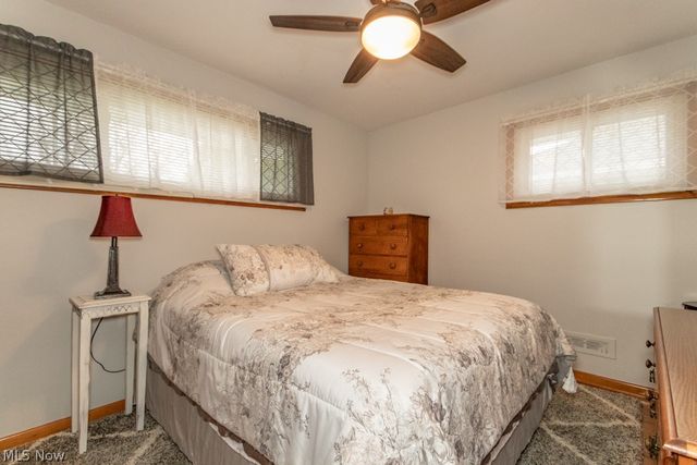 8325 Kenton Avenue, Parma, OH 44129