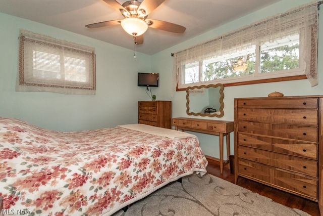 8325 Kenton Avenue, Parma, OH 44129