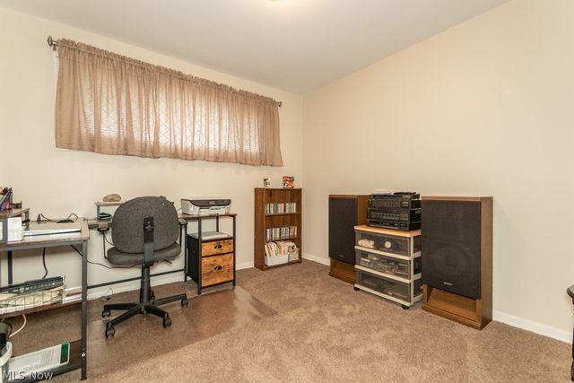 8325 Kenton Avenue, Parma, OH 44129