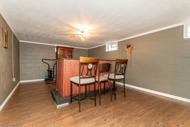 8325 Kenton Avenue, Parma, OH 44129