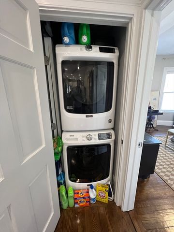 20 Mayfield St 2, Boston, MA 02125