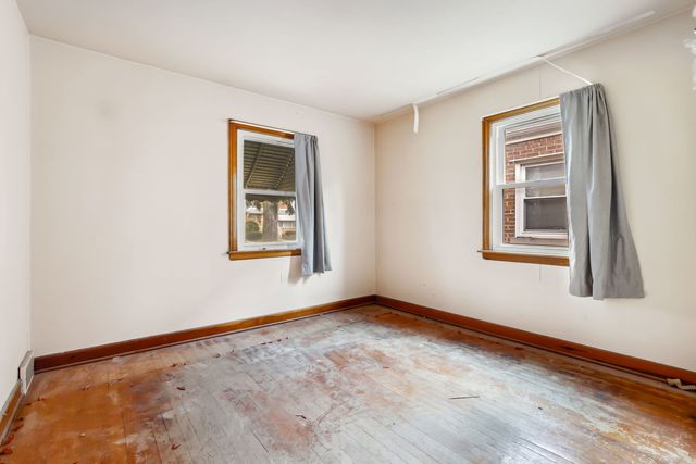 1822 N 23rd Avenue, Melrose Park, IL 60160