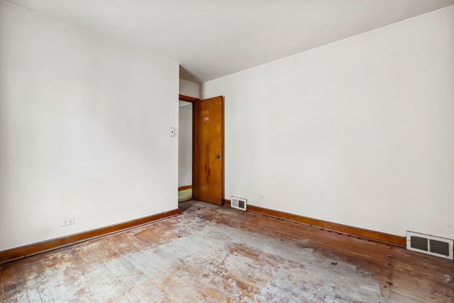 1822 N 23rd Avenue, Melrose Park, IL 60160