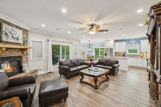 1092 Grandview Way, Jamestown, TN 38556
