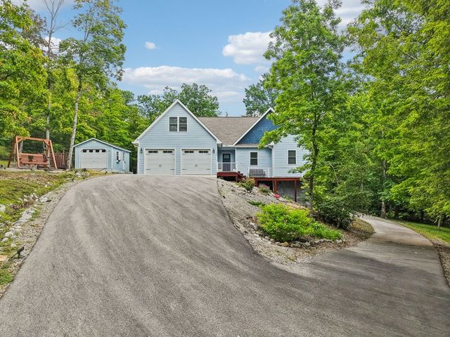 1092 Grandview Way, Jamestown, TN 38556