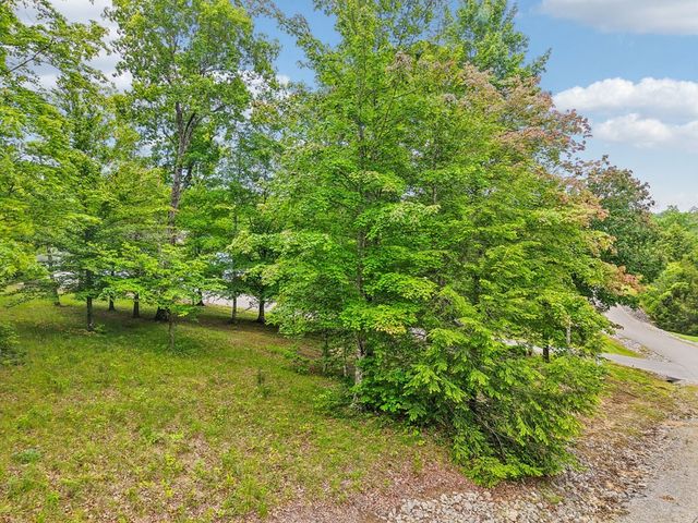 1092 Grandview Way, Jamestown, TN 38556