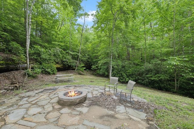 1092 Grandview Way, Jamestown, TN 38556