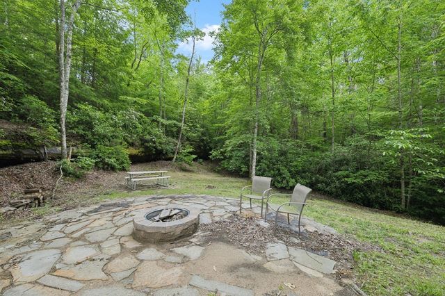1092 Grandview Way, Jamestown, TN 38556